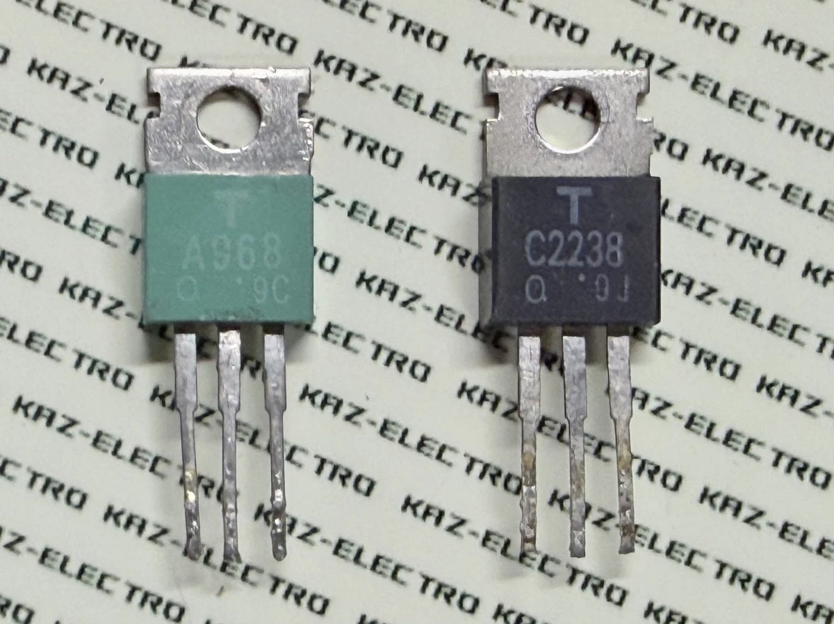 2SA968-O and 2SC2238-O - 1979/1980 lot, earliest known specimens with pale green PNP package and no mold ejector pin marks